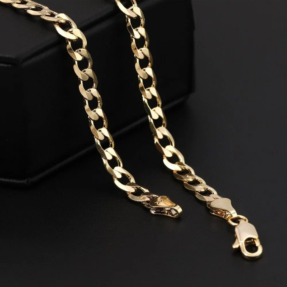 Set 14k Guadalupe Catholic 20" Cuban Necklace + Pendant - Picture 5 of 5